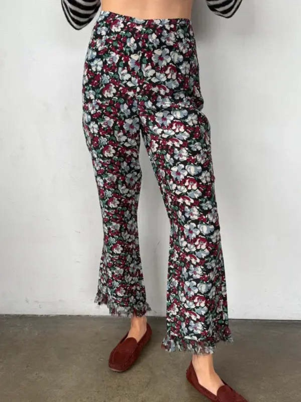 Ciao Lucia Kaja Pants Peonia Print Burgundy Floral Crop Size Small